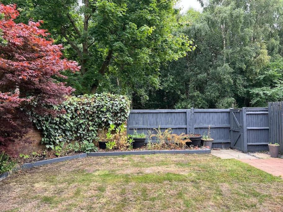 Well Presented 2 Bedroom House Village Holiday Let Strensall Extérieur photo